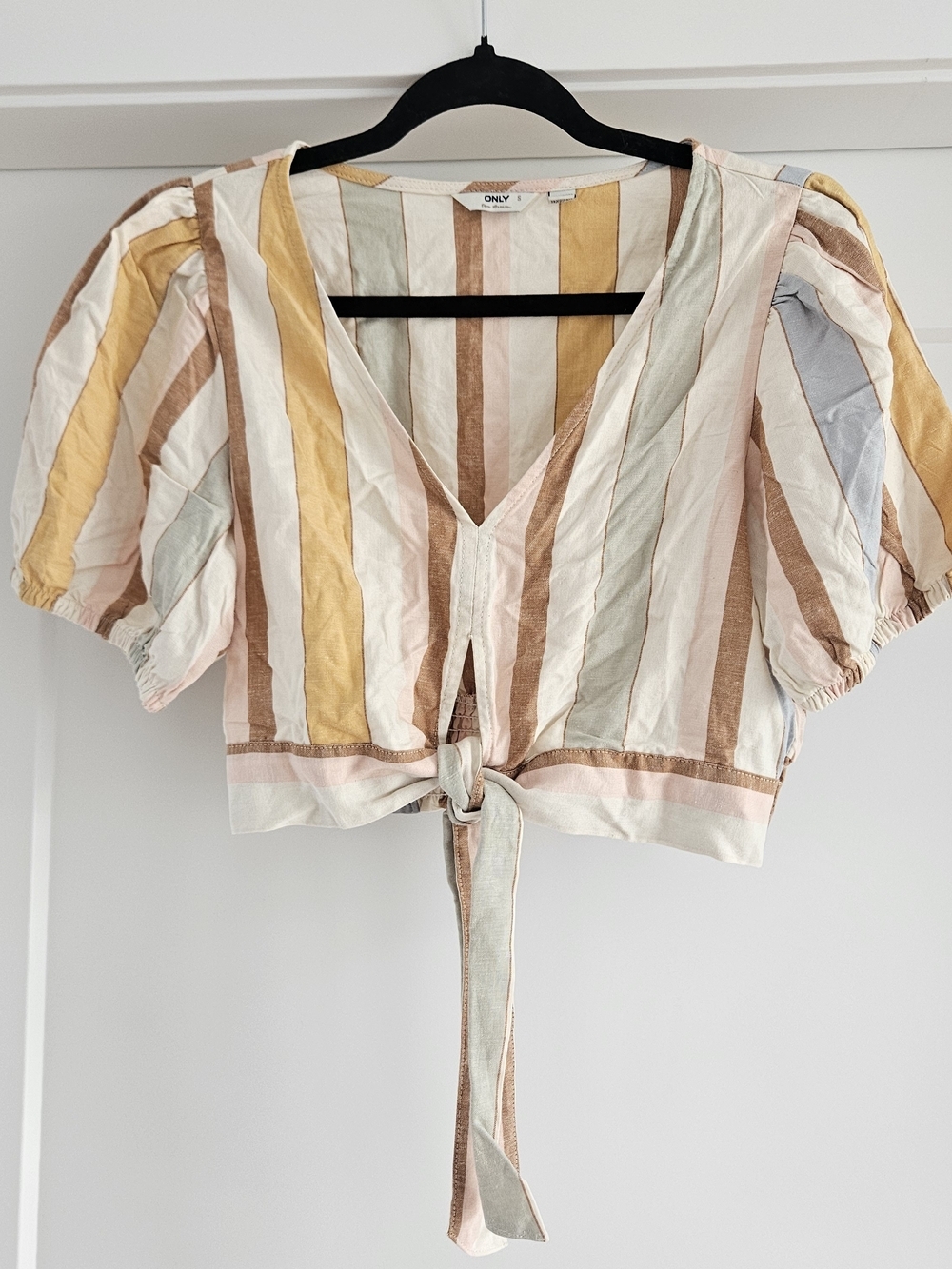 ONLY Pastel Striped Tie-Front Crop Top in Yellow, Pink, Green, Blue, Brown